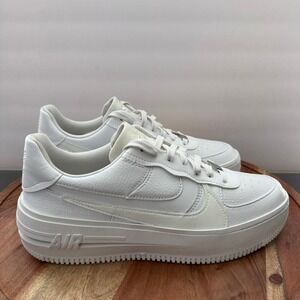 Nike Air Force 1 PLT.AF.ORM Womens 9.5 White Platform Sneakers DJ9946-100 NWB